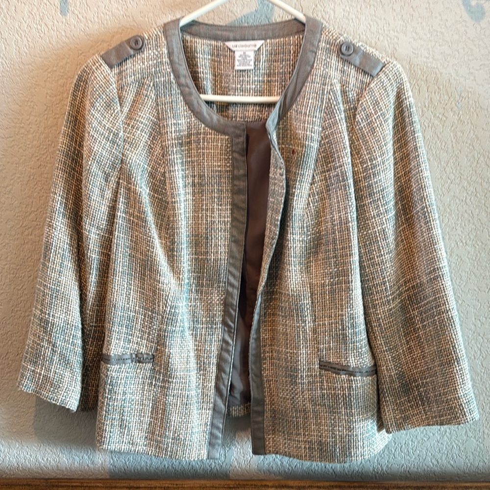 Liz Claiborne 3/4 length blazer